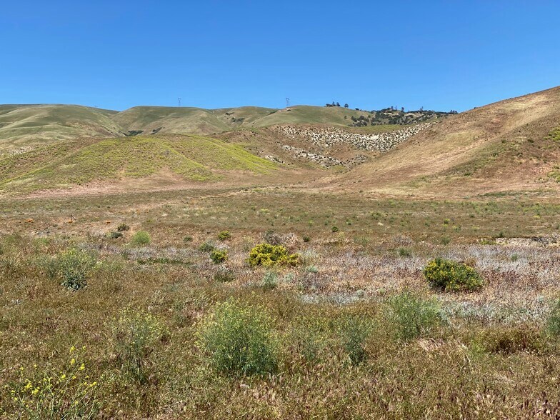More Photos Of 47330 Zenobia rd, Lebec Land For Sale