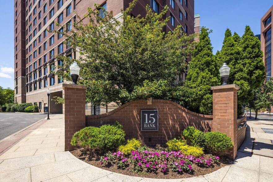 More Photos Of 15-27 Bank St, White Plains Apartments For Lease