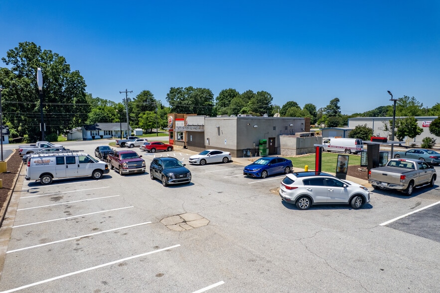 More Photos Of 2200 New Cut Rd, Spartanburg Fast Food For Sale
