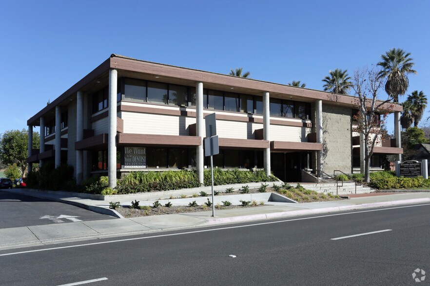 More Photos Of 4515 Central Ave, Riverside Medical For Lease