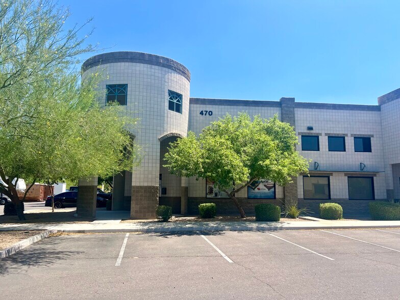 More Photos Of 470 E Warner Rd, Chandler Warehouse For Lease