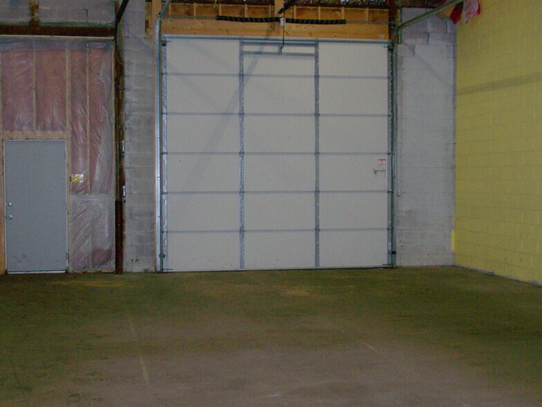 More Photos Of 133 W Seneca St, Manlius Warehouse For Sale