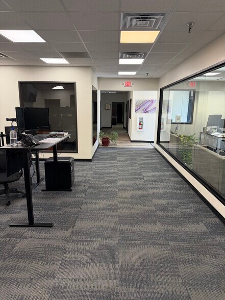 More Photos Of 2210 Hutton Dr, Carrollton Warehouse For Lease