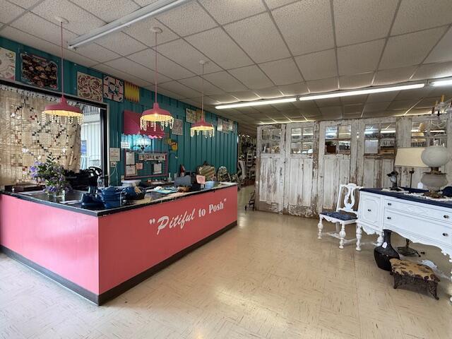 More Photos Of 110 W Broadway St, Monett General Retail For Sale