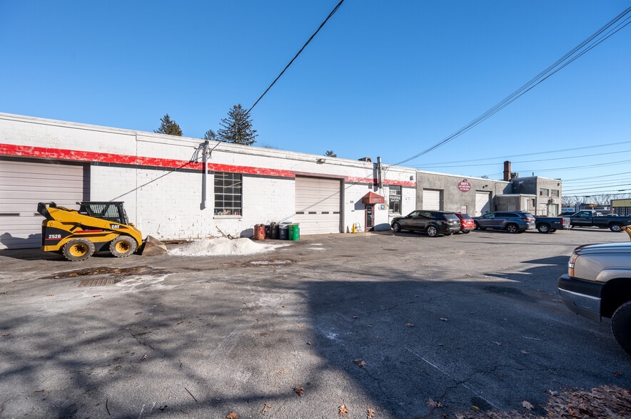 More Photos Of 451 Walpole St, Norwood Freestanding For Sale