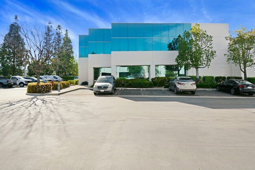 More Photos Of 22405 La Palma Ave, Yorba Linda Research And Development For Lease