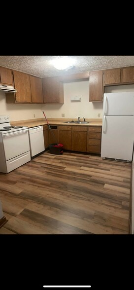 More Photos Of 709A Division St, Parkersburg Freestanding For Sale