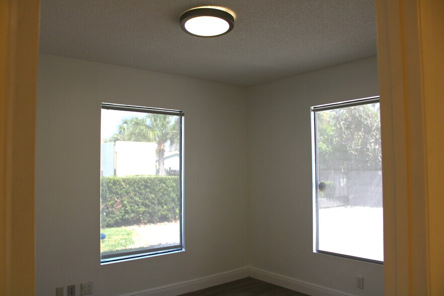 More Photos Of 400 N Wymore Rd, Winter Park Office For Sale