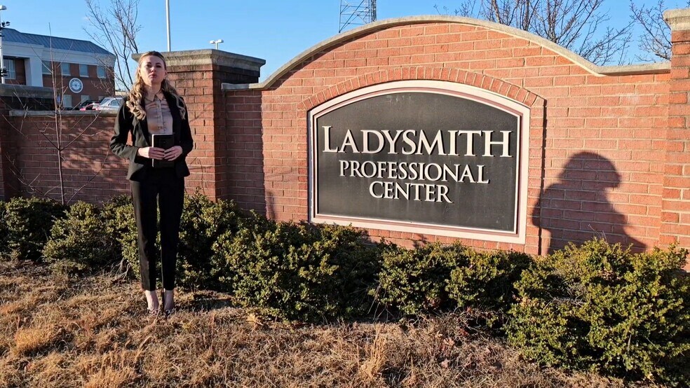 Primary Photo Of 8051 Prosperity Way, Ruther Glen Office For Sale