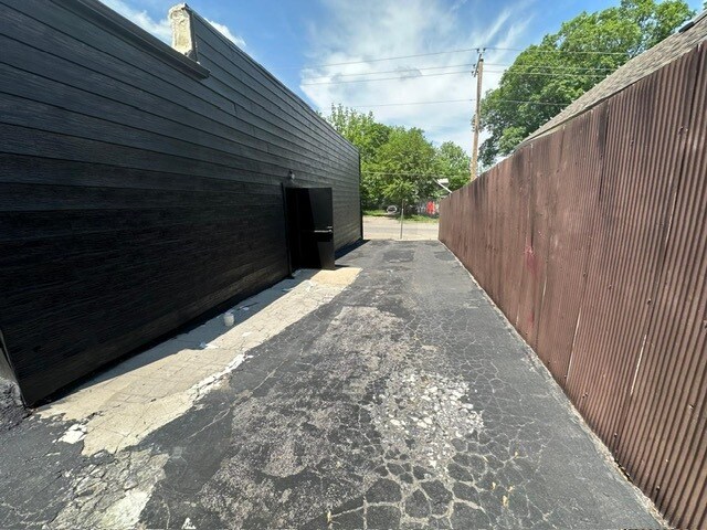 More Photos Of 6401 E 12th St, Kansas City Specialty For Sale