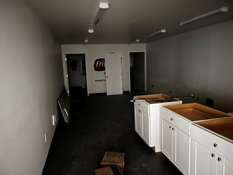 More Photos Of 1031 Industrial Ave, South Lake Tahoe Warehouse For Lease