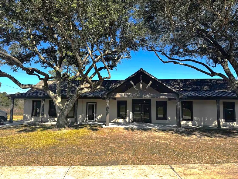 Primary Photo Of 2533 Roy Rd, Pearland Office For Lease
