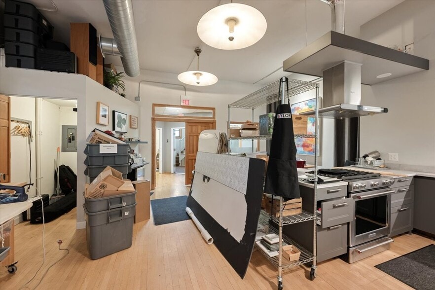 More Photos Of 7321 Madison St, Forest Park Restaurant For Sale