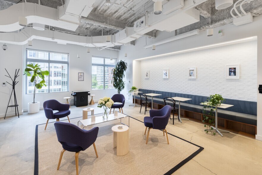 More Photos Of 901 N Glebe Rd, Arlington Coworking Space