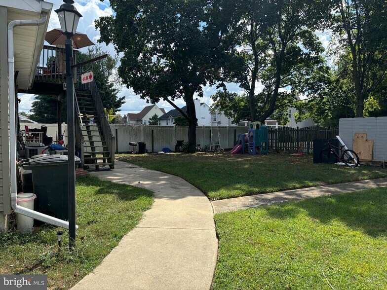 More Photos Of 42 Oak Ave, Blackwood Apartments For Sale