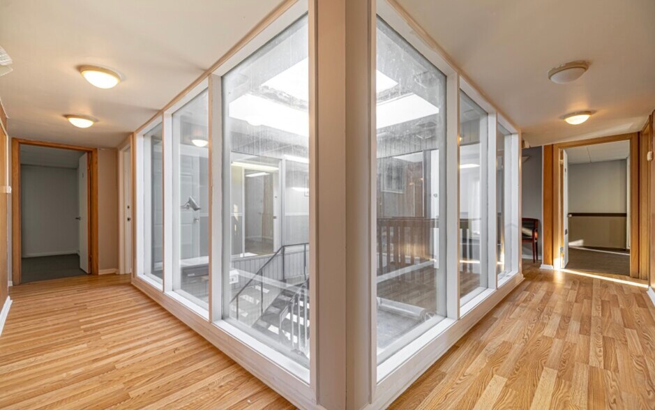 More Photos Of 7227 W 127th St, Palos Heights Office For Lease