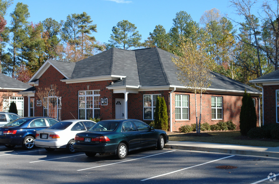 Primary Photo Of 11539 Park Woods Cir, Alpharetta Office Residential For Lease