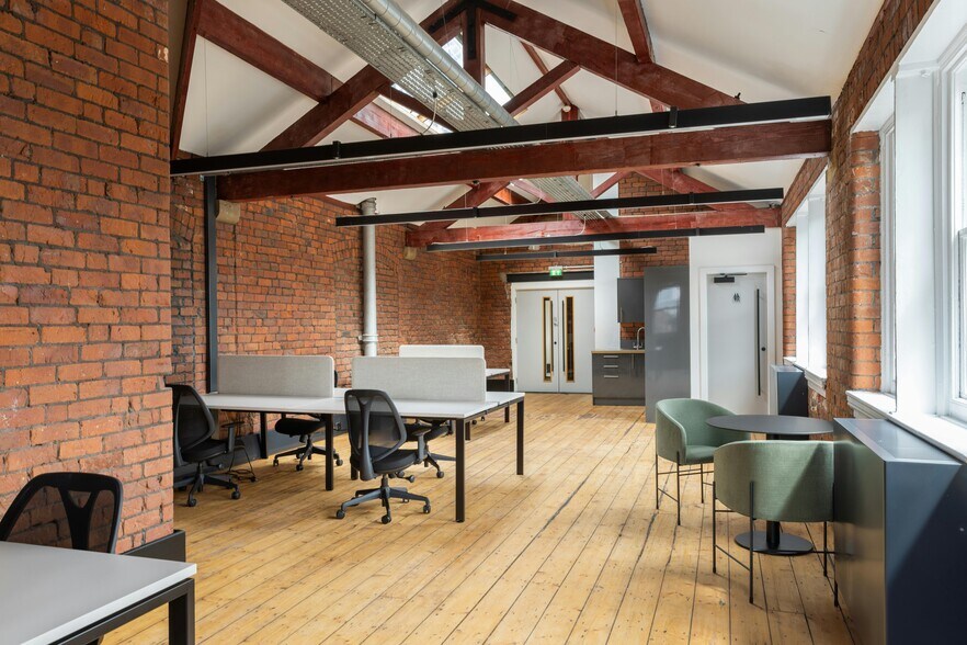More Photos Of 57 Hilton St, Manchester Office For Lease