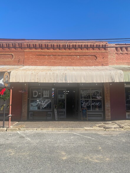 Primary Photo Of 109 Main St, Gordon Convenience Store For Lease