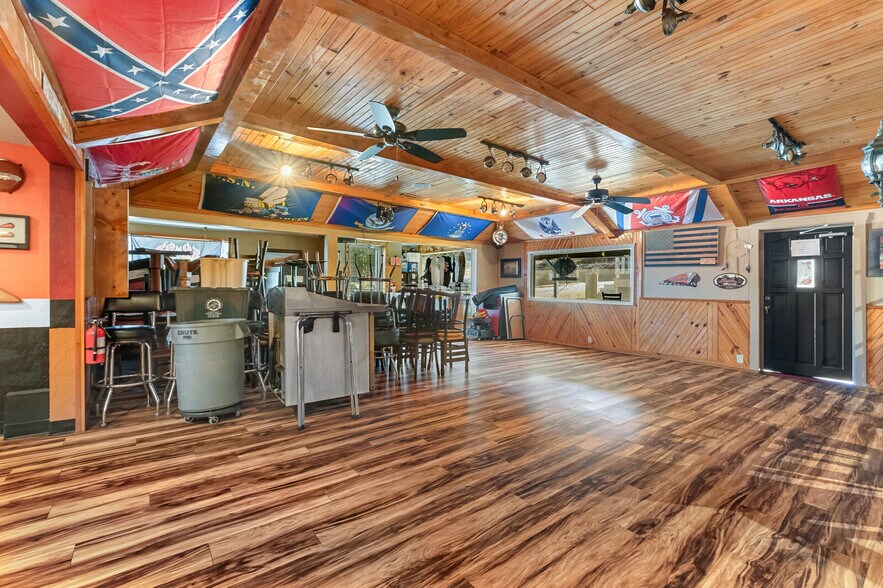 More Photos Of 7450 Highway 187, Eureka Springs Restaurant For Sale