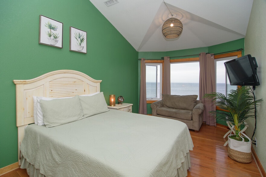 More Photos Of 49684 N Carolina Hwy, Buxton Hotel For Sale