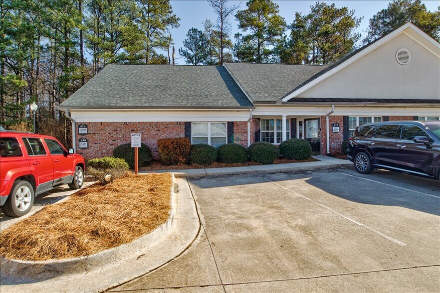 More Photos Of 801-814 Pavilion Ct, McDonough Office For Lease