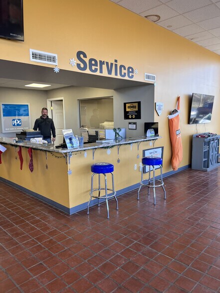 More Photos Of 791 York Rd, Gettysburg General Retail For Sale