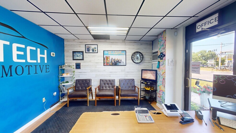 More Photos Of 2020 Chaneyville Rd, Owings Auto Repair For Sale