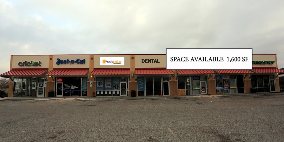 Primary Photo Of 1420 E General Cavazos Blvd, Kingsville Unknown For Lease