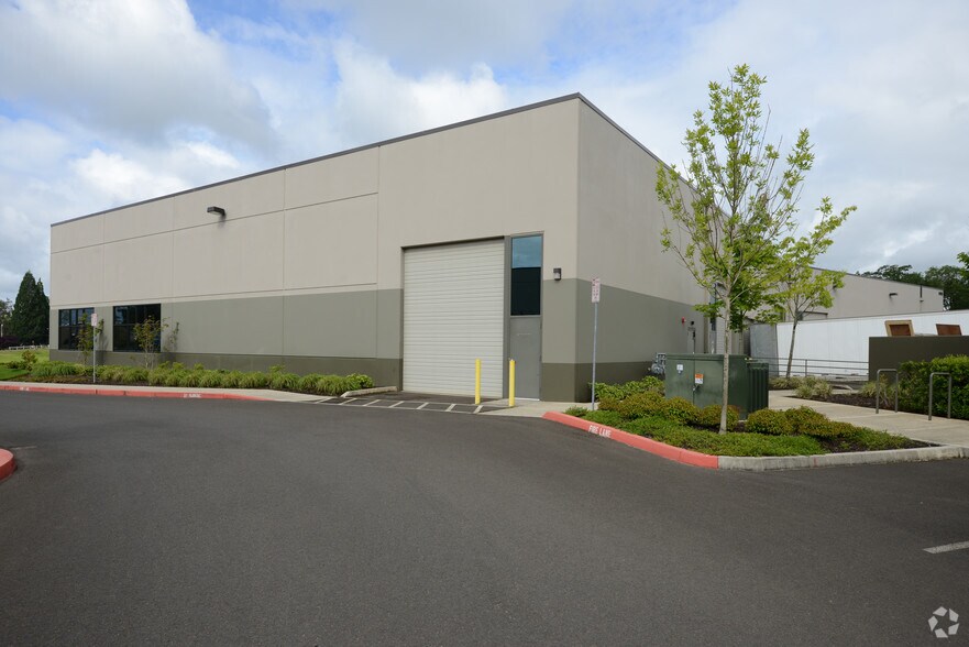 More Photos Of 6199 NW Casper Pl, Hillsboro Unknown For Lease