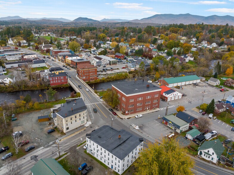 More Photos Of 4 Elm St, Lancaster Apartments For Sale