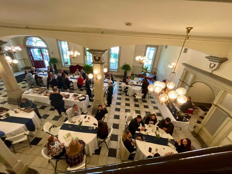 More Photos Of 800 W 4th St, Williamsport Medical For Lease