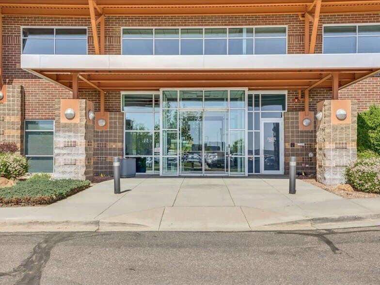 More Photos Of 8001 S InterPort Blvd, Englewood Office For Lease