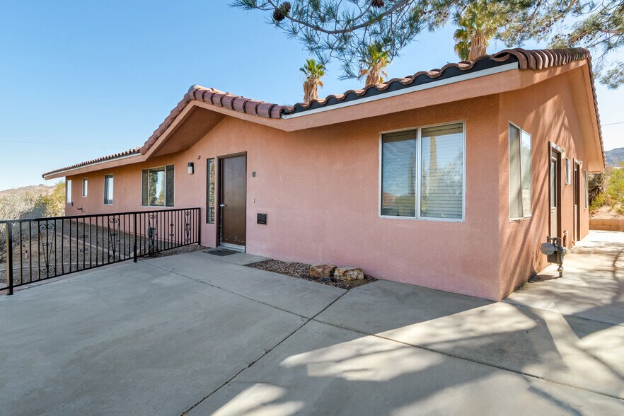 More Photos Of 6889 Sunny Vista Rd, Joshua Tree Lodge Meeting Hall For Sale