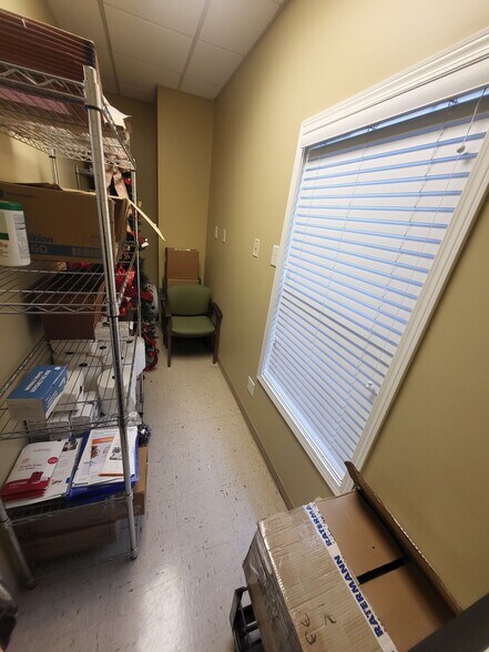 More Photos Of 111 Laurel Creek Rd Se, Calhoun Medical For Lease