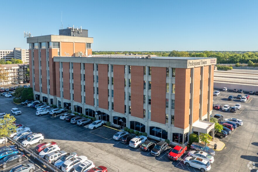 More Photos Of 4010 DuPont Cir, Louisville Medical For Lease