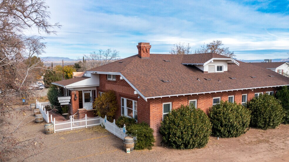 More Photos Of 315 S Willard St, Cottonwood Office Residential For Sale