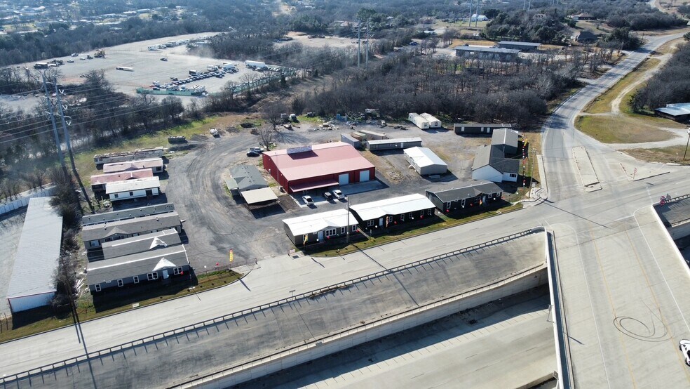 More Photos Of 12125 Jacksboro Hwy, Fort Worth Industrial For Lease