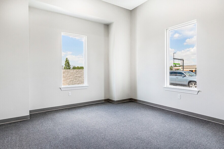 More Photos Of 7469 Pennsylvania Dr, Amarillo Office For Lease