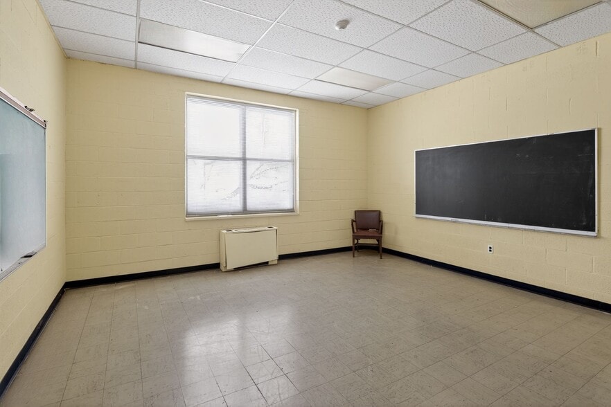 More Photos Of 37 Clove Ave, Haverstraw Religious Facility For Sale