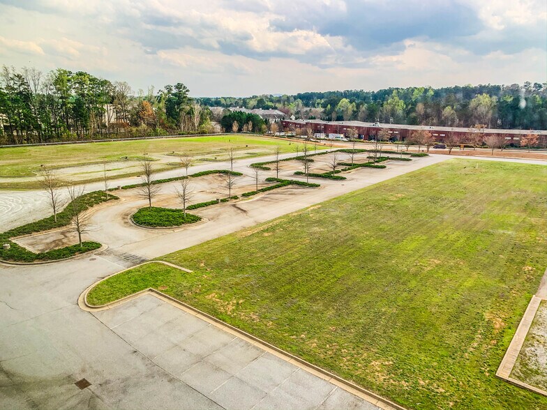 More Photos Of 2641 N Berkeley Lake Rd NW, Duluth Office For Sale