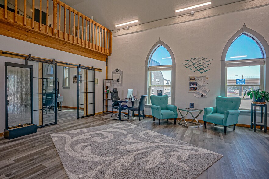 More Photos Of 431 University St, Trinidad Freestanding For Sale