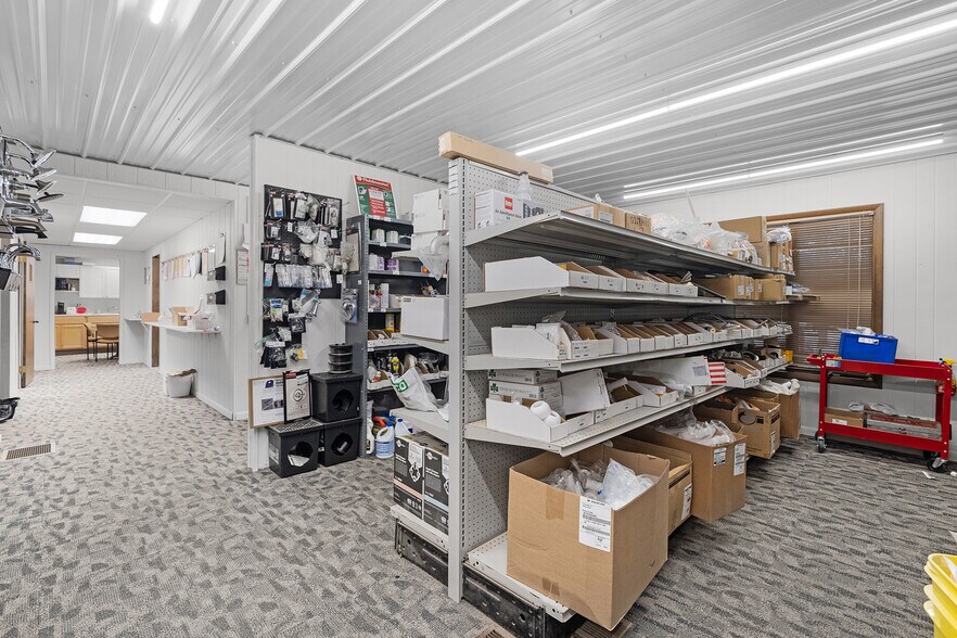 More Photos Of 491 Arlington Rd, Middleville Office For Sale