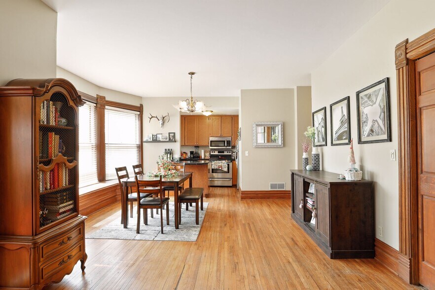 More Photos Of 197 Kent St, Saint Paul Multifamily For Sale