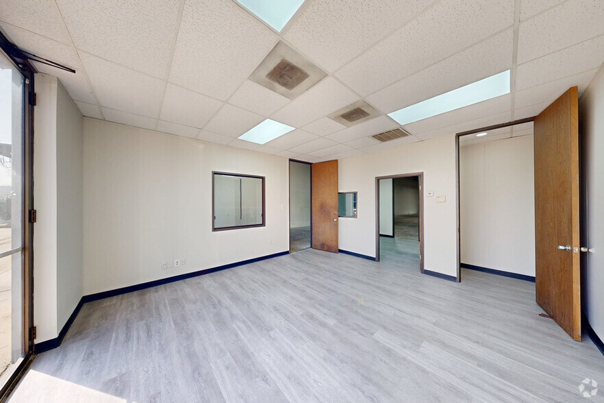 Primary Photo Of 15925 Morales Rd, Houston Unknown For Lease