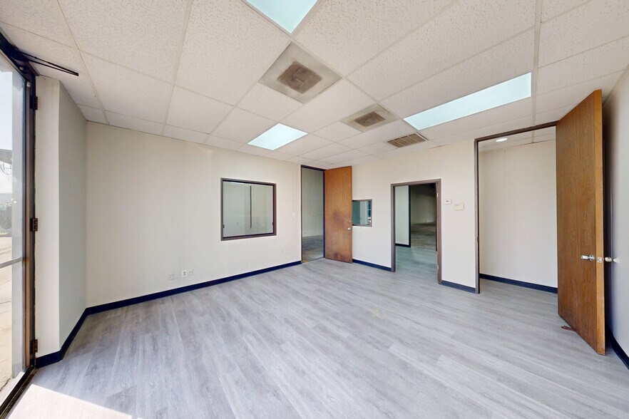 Primary Photo Of 15925 Morales Rd, Houston Unknown For Lease