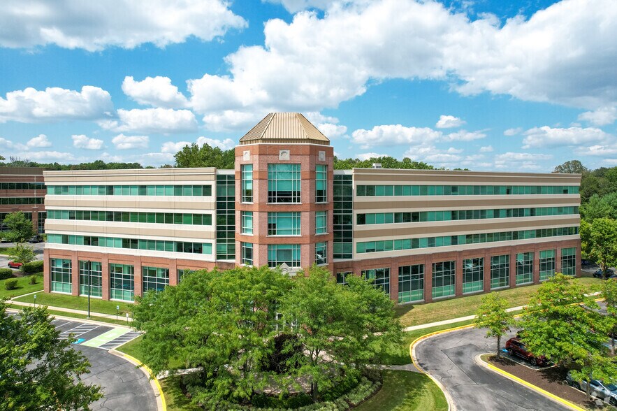 More Photos Of 1302 Concourse Dr, Linthicum Unknown For Lease