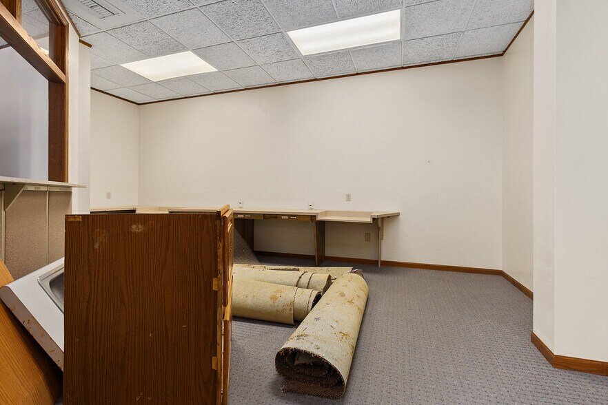 More Photos Of 20 Forest Ave, Fond Du Lac Apartments For Sale