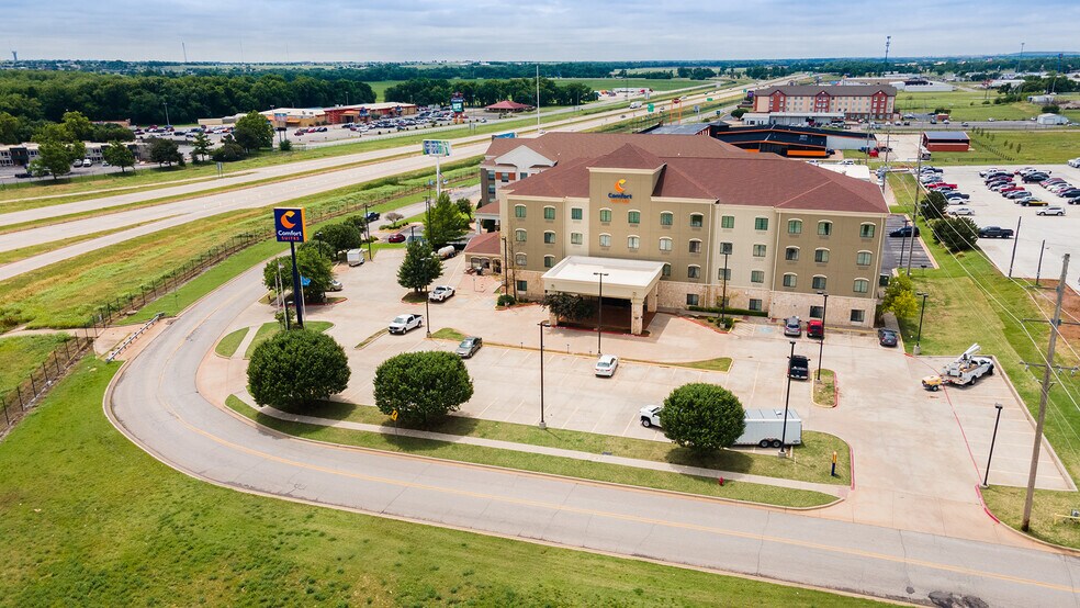 More Photos Of 201 SE Interstate Dr, Lawton Hotel For Sale