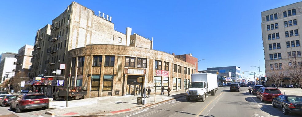 More Photos Of 601 E Tremont Ave, Bronx Bank For Sale